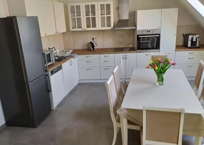 Zichy Haz Apartament *