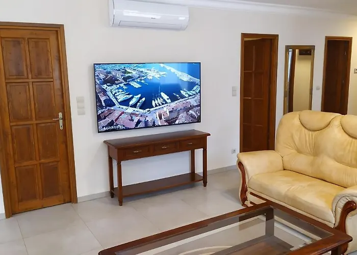 Zichy Haz Apartament *